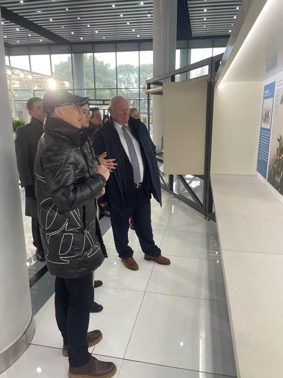 2515ad2b674b2346a081ba59d11efed